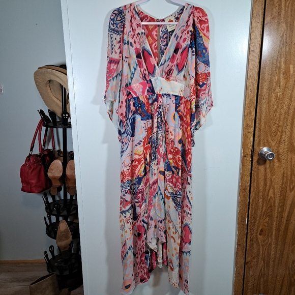 FARM Rio Multicolor Maxi Dress - Picture 2 of 16